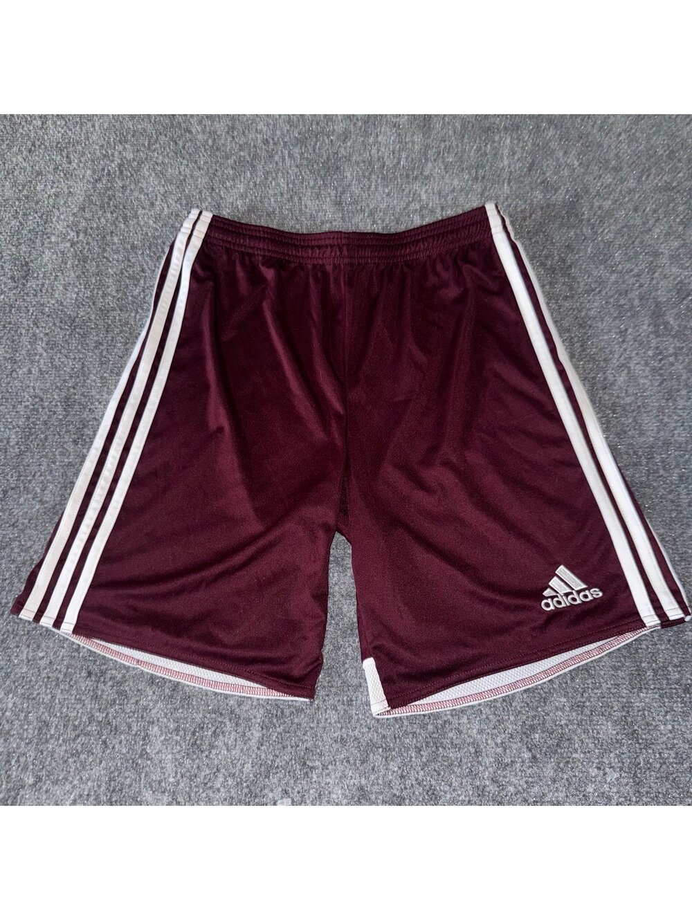 Adidas Burgundy Athletic Soccer Shorts Mens MD Vtg y2k 90s Rare